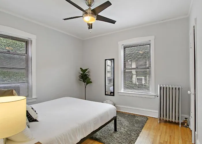 Apartment 1br Deluxe With Complete Amenities - Campbell 3 *